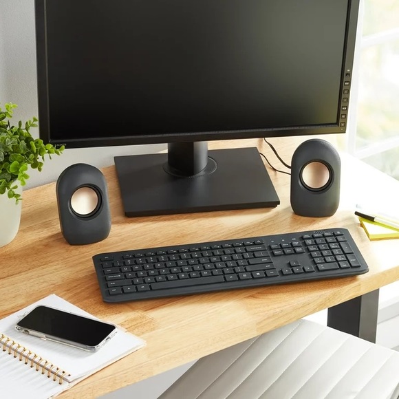 Speakers - Picture 3 of 10